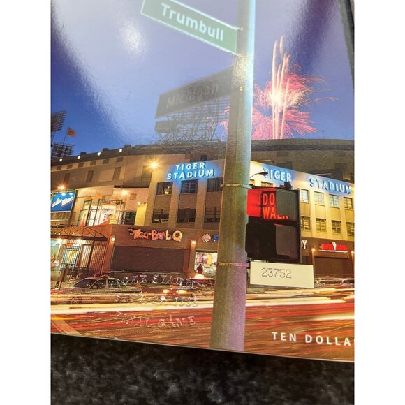 Vtg Detroit Tigers 2 Programs & Detroit Pride Pin The Final Game 9/27/99 Opening - Picture 3 of 8